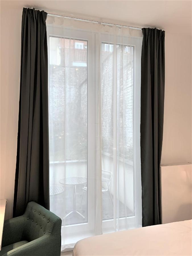 Eurocitadin Hotel Ixelles Bagian luar foto